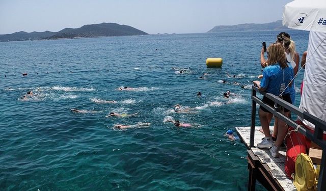 20. Uluslararası Meis - Kaş Yüzme Yarışı, tarihe kulaç attıracak