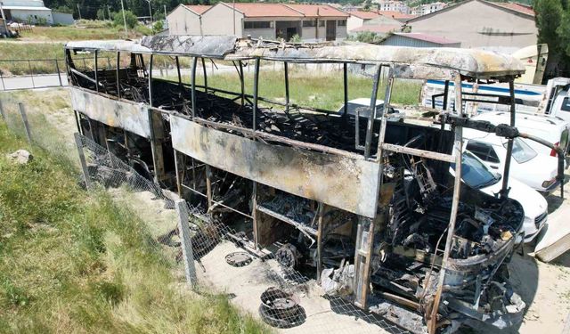 8 kişiye mezar olan otobüsün enkazı yediemin deposuna çekildi