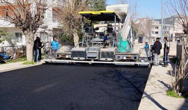 Adıyaman Belediyesi'nden yoğun asfalt mesaisi