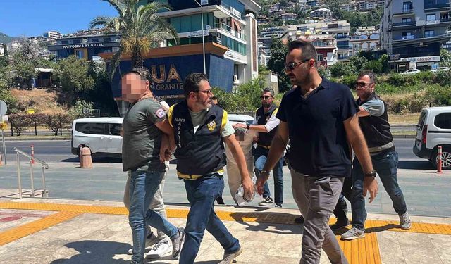 Alanya'daki pompalı tüfekli cinayette 2 tutuklama, 1 şüpheliye adli kontrol