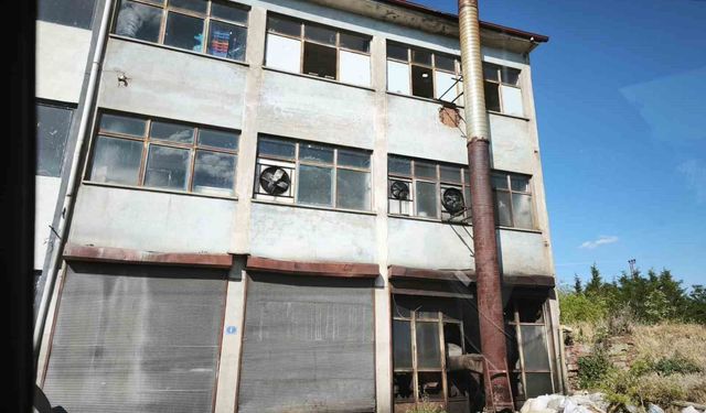 Ankara'da 9 ton bozuk süt ve süt ürünü ele geçirildi