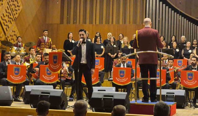 Ankara'da Jandarma Bandosu ve hastane personelinden ortak konser