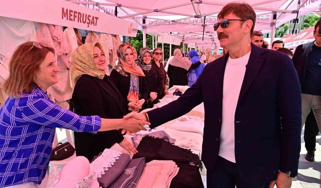 Bahçelievler'de BAHMEK Kurs Sergisi açıldı