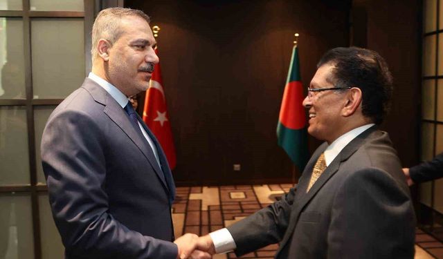 Bakan Fidan, Bangladeşli mevkidaşı Rahman ile görüştü