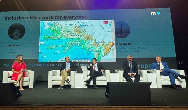 Başkan Aras Dünya Metropoller Birliği Genel Kurulu'nda konuştu