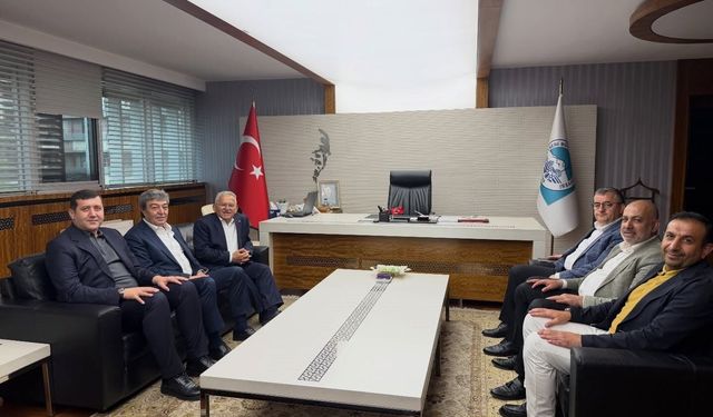 Başkan Büyükkılıç'tan Kayserispor için 'istişare' görüşmesi