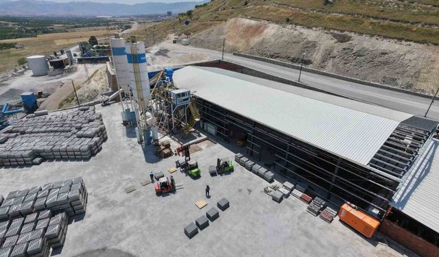 Battalgazi Belediyesi Kilit Taşı ve Bordür Üretim Tesisi üretime başladı