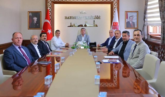 Bayburt OSB yatırımları toplantıda ele alındı