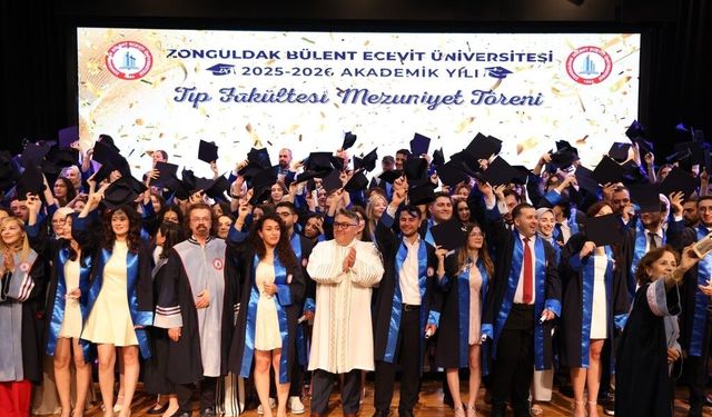 BEUN'da genç doktorlar meslek hayatına uğurlandı