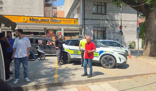 Bıçaklı kavgaya sivil polis müdahale etti