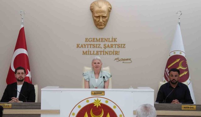 Bilecik'in kanayan yarası olan AVM'nin borcu bitti