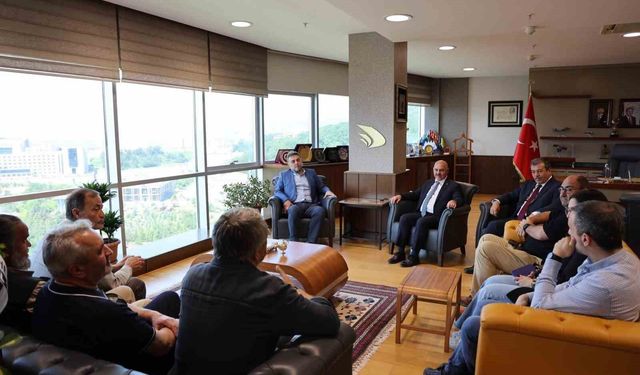 Çalışan Gazeteciler öneri ve taleplerini Rektör Prof. Dr. Sözbir'e anlattılar