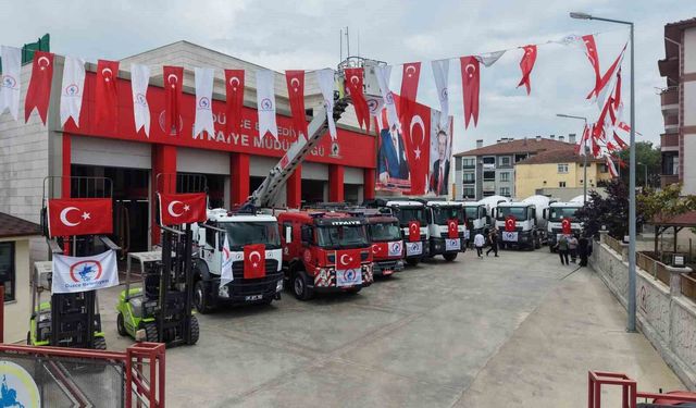 Düzce Belediyesi'ne 12 araçlık takviye