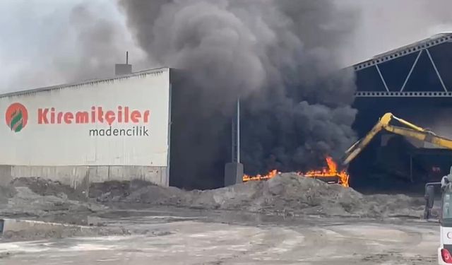 Edirne'de eylemin sürdüğü maden tesisinde yangın çıktı