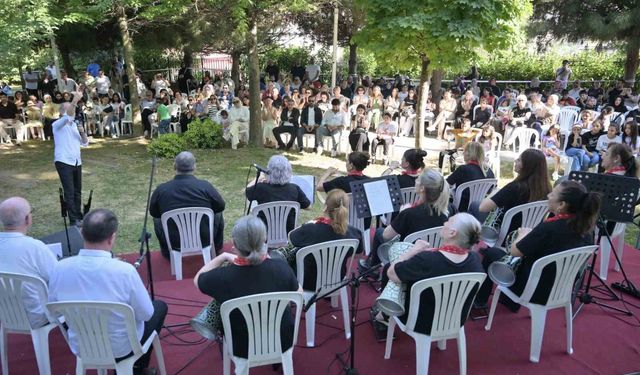 Esenyurt Ulu Çınar'da müzik dolu dönem finali