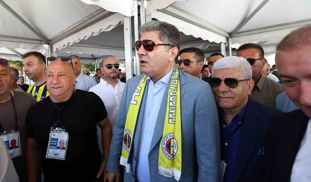 Fenerbahçe genel kurulunda başkan adaylarına yoğun ilgi