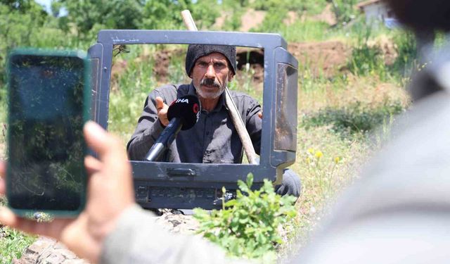İnşaatı bıraktı, çoban oldu; eski televizyon kasasıyla şöhreti yakaladı