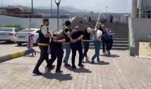 İskenderun'da hapis cezası ile aranan 4 kişi yakalandı