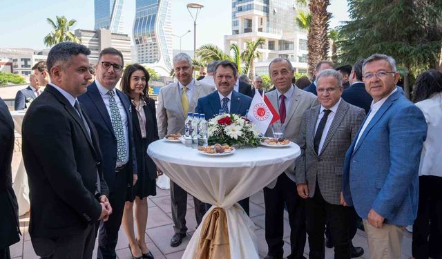 İzmir Adliyesi'nde geleneksel bayramlaşma töreni
