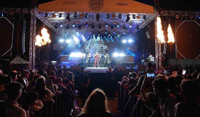 Karaburun'da Denizcilik ve Kabotaj Bayramı coşkuyla kutlandı