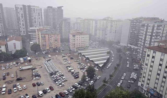 Kayseri'yi sağanak yağış vurdu