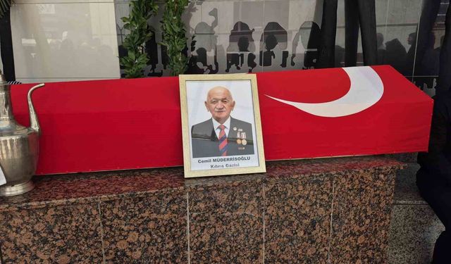 Kıbrıs Gazisi Müderrisoğlu son yolculuğuna törenle uğurlandı