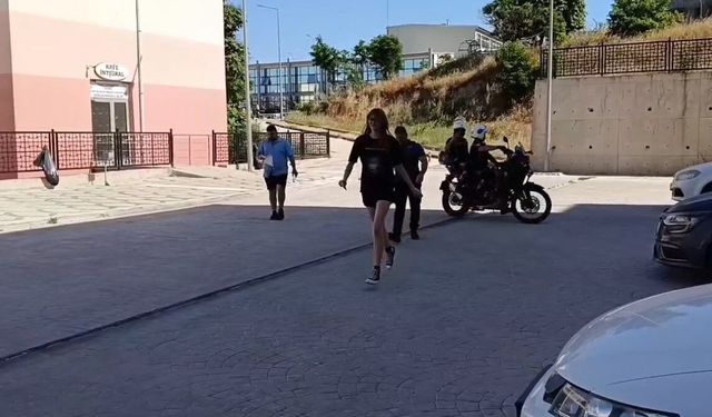 Kimliğini evde unutan YKS adayının yardımına Yunus polisleri yetişti