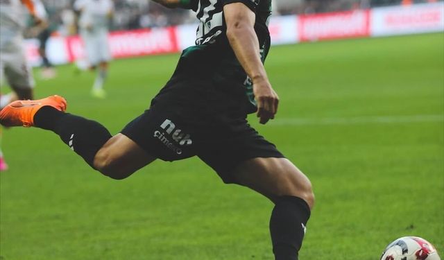 Kocaelispor'da kaptan Ahmet Oğuz veda etti