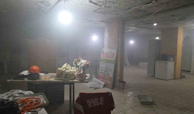 Köftecide yangın paniği: Apartman ve esnaf şikayetçi oldu