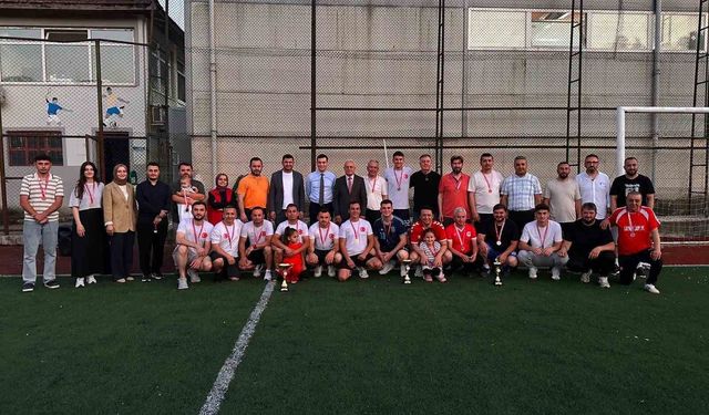Kurumlar Arası Voleybol Turnuvası Büyük Heyecana Sahne Oldu