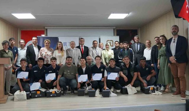 Lise öğrencileri MUSKİ sınıfı eğitiminin ilk etabını tamamladı