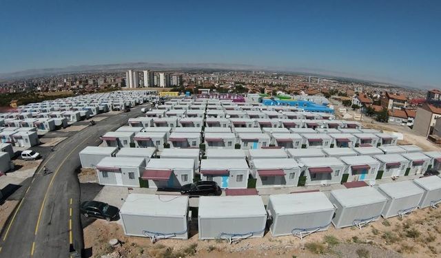 Malatya'da AFAD soruşturmasında 2 personel tutuklandı