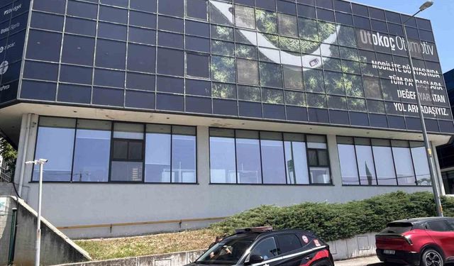 Maltepe'de Otokoç Genel Müdürlüğü'ne silahlı saldırı iddiası