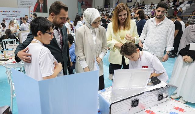 Milli Teknoloji Hamlesi'nin genç temsilcileri uzay yaşamını tasarlıyor