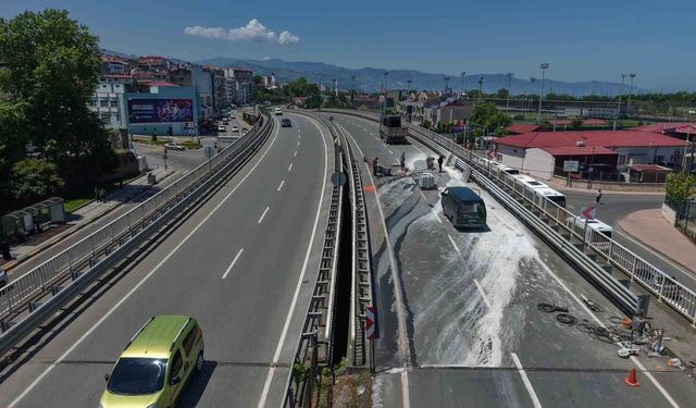 Milyonluk viyadük yıkılıyor