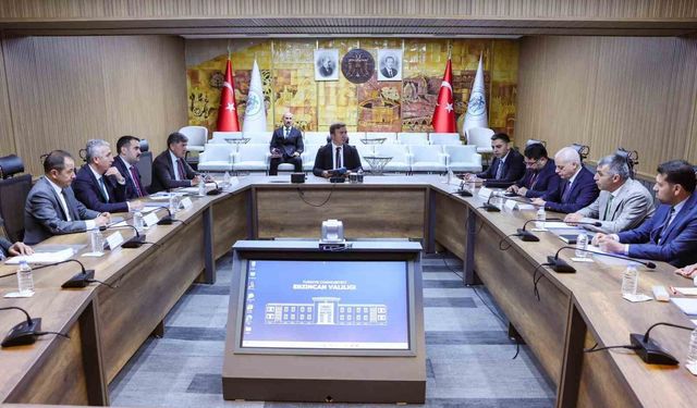 Sahipsiz hayvanlara yönelik çalışmalar kurul toplantısında ele alındı