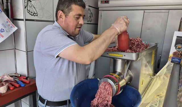 Sıcak havalarda kırmızı et ve tavuk tüketimine dikkat