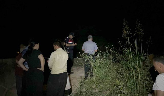 Sulama kanalına düşen keçisini kurtarmaya çalışırken hayatını kaybetti