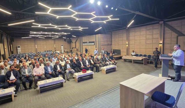 Tatvan'da toplumsal sorunlarla ilgili istişare toplantısı düzenledi