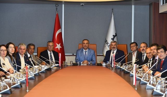 Tekirdağ'da SANTEK toplantısı: Sanayi, lojistik ve Baykar yatırımları masaya yatırıldı