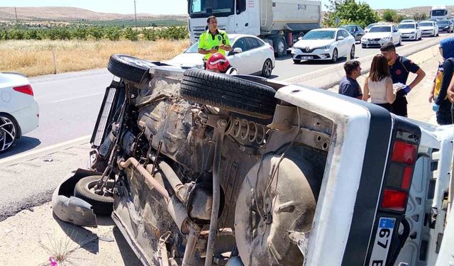 Ters dönen otomobildeki 8 aylık bebek hayatını kaybetti