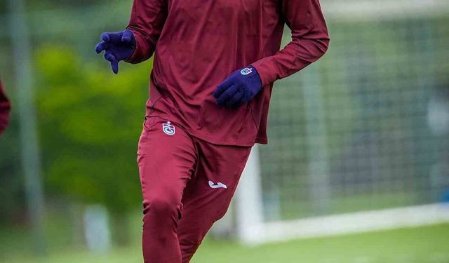 Trabzonspor, Ernest Muçi ile 3+1 yıllık sözleşme imzaladı