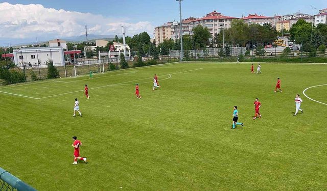 UEFA Regions' Cup'ta final heyecanı