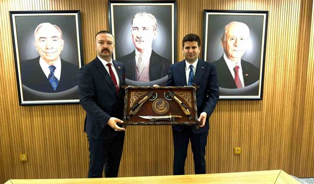 Ülkü Ocakları İl Başkanı Emirler'den MHP lideri Bahçeli'ye ziyaret