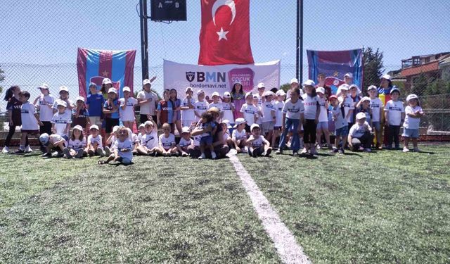 Üsküdar'da Çocuk Şenliği renkli görüntülere sahne oldu