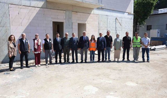 Uzunmustafa İlkokulu ek binasında incelemeler yapıldı