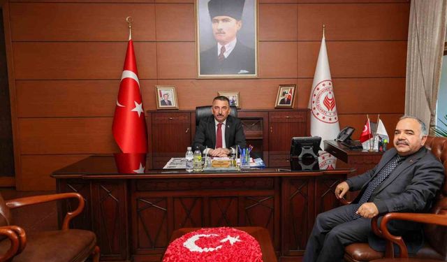 Vali Hacıbektaşoğlu, İl Müftüsü Demir'i kabul etti