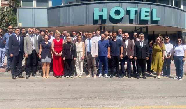 Veteriner Hekim-Sen Genel Başkanı Mutluer: 'İnsan ve hayvan sağlığını korumak istiyorsanız yeterli sayıda veteriner hekime sahip olmalısınız'