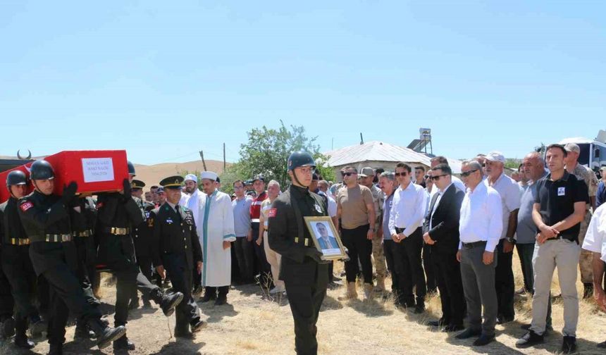 Elazığlı Gazi Nazik son yolculuğuna uğurlandı