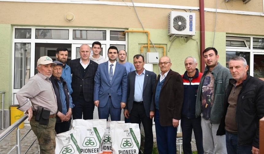 Çiftçilere ayçiçeği tohumu desteği